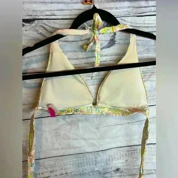 Victoria Secret paisley patterned triangle bikini top - Picture 4 of 6